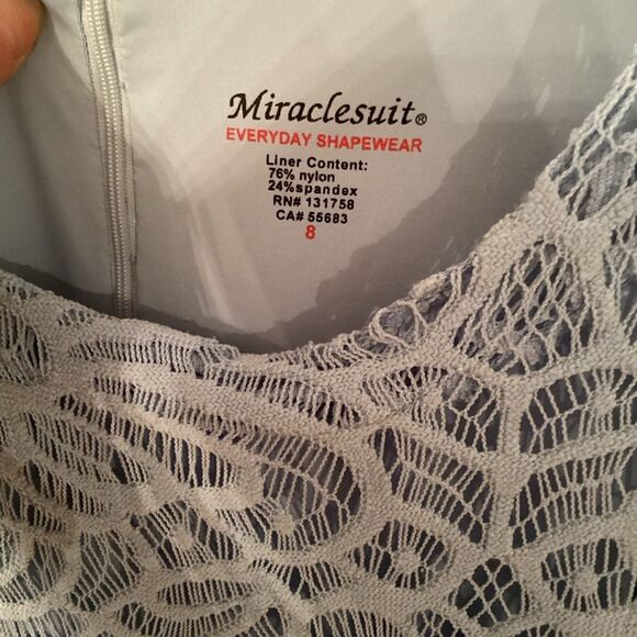 MIRACLESUIT EVERYDAY SHAPEWEAR SIZE 8 LIGHT BLUE CROCHET LACE SLEEVELESS DRESS - Picture 6 of 6